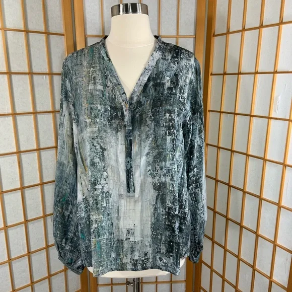 Johnny Was Pete and Greta silk blouse green and brown pattern. - Picture 2 of 14